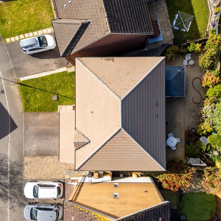 Blacktown Gardens, Marshfield. For sale with Clarke & Partners estate agent.